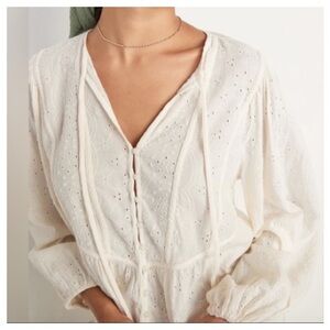 Old Navy cream embroidered boho eyelet long sleeve button top